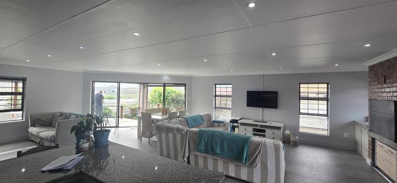 3 Bedroom Property for Sale in Reebok Western Cape